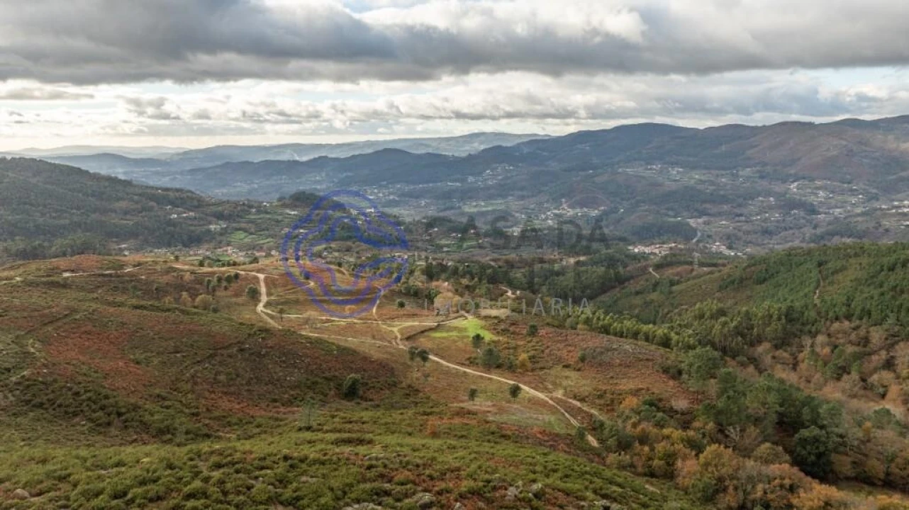 Terreno para Venda em Chorense e Monte Foto 25