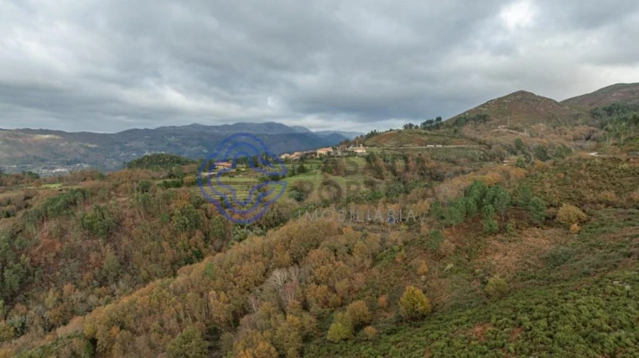 Terreno para Venda em Chorense e Monte Foto 26