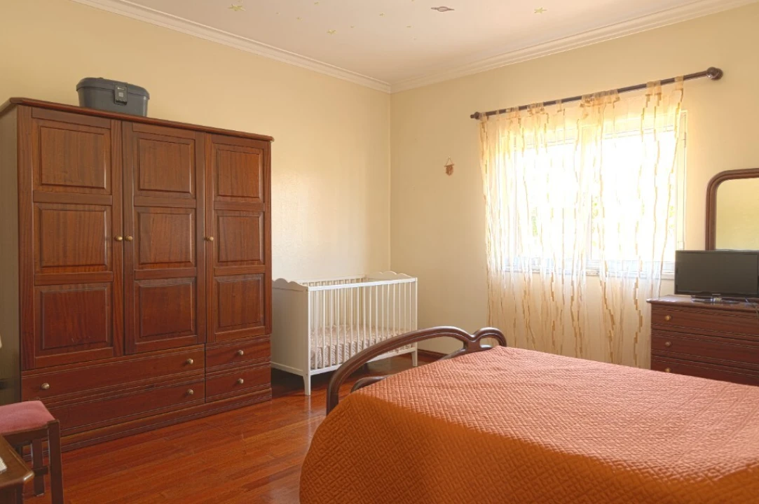 Moradia T6 para Venda em São João Baptista e Santa Maria dos Olivais Foto 24