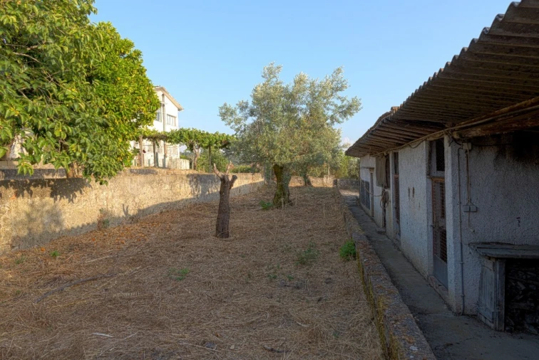 Moradia T6 para Venda em São João Baptista e Santa Maria dos Olivais Foto 48