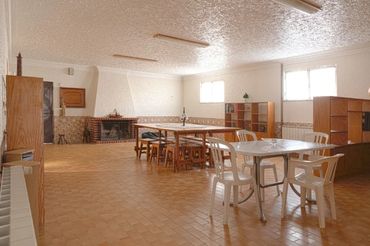 Moradia T6 para Venda em São João Baptista e Santa Maria dos Olivais Foto 34