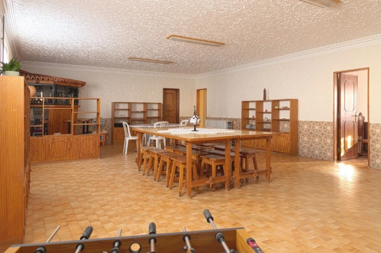 Moradia T6 para Venda em São João Baptista e Santa Maria dos Olivais Foto 36