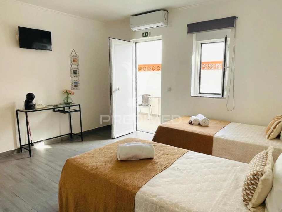 Prédio para Venda em Sines Foto 2