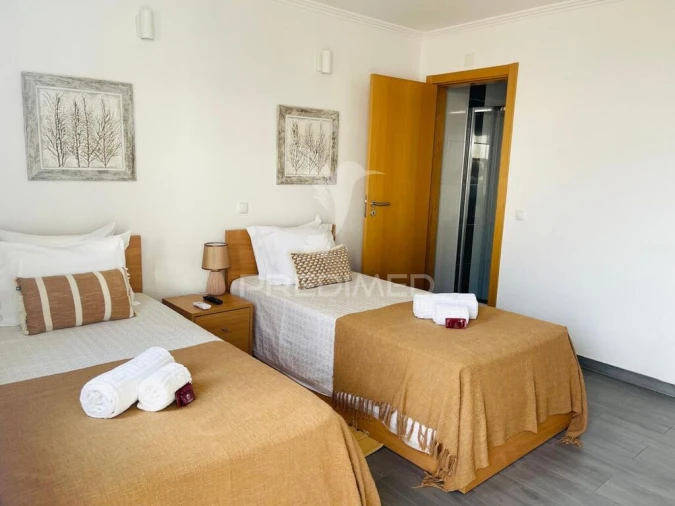 Prédio para Venda em Sines Foto 2