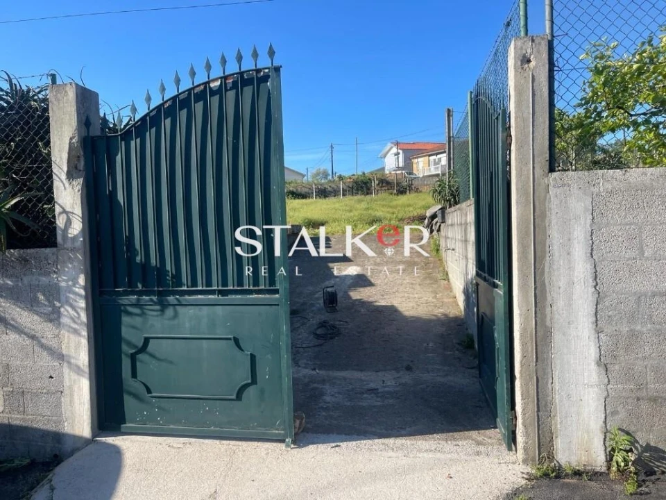 Terreno para Venda em Argoncilhe Foto 1