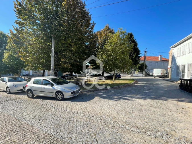 Armazém para Arrendamento em Landim Foto 23