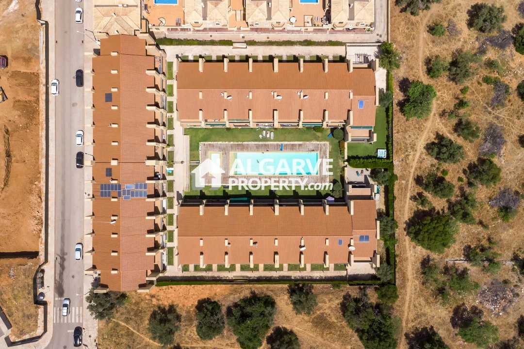 Apartamento T6 para Venda em Boliqueime Foto 9