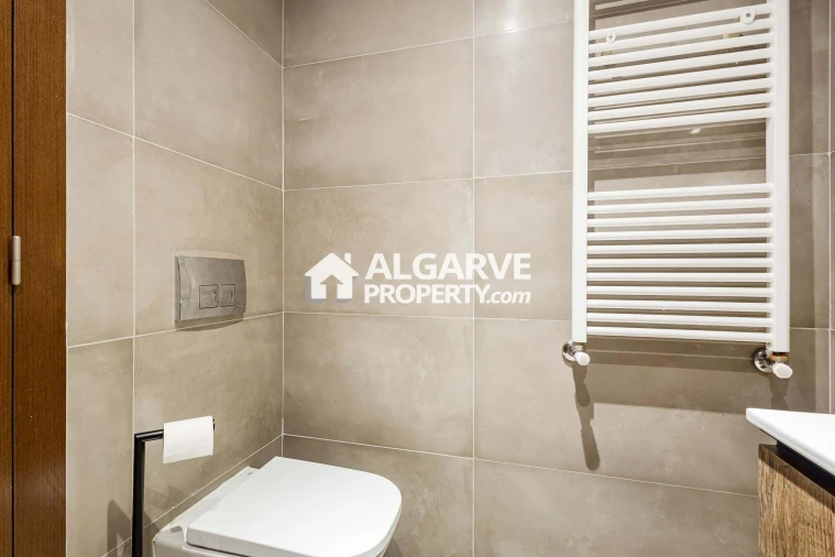 Apartamento T6 para Venda em Boliqueime Foto 25