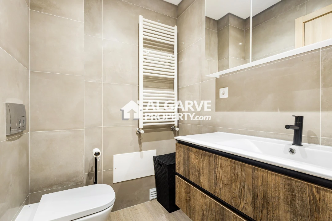 Apartamento T6 para Venda em Boliqueime Foto 28