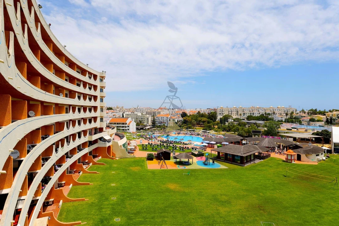 Apartamento T1 para Venda em Albufeira e Olhos de Água Foto 14