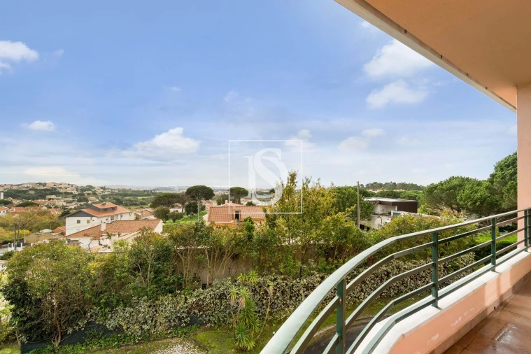 Apartamento T4 para Arrendamento em Alcabideche Foto 22