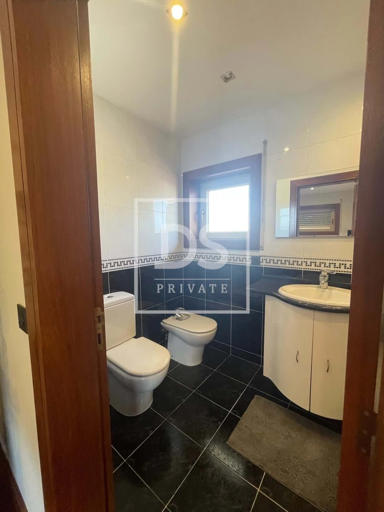 Moradia T4 para Venda em Modivas Foto 17