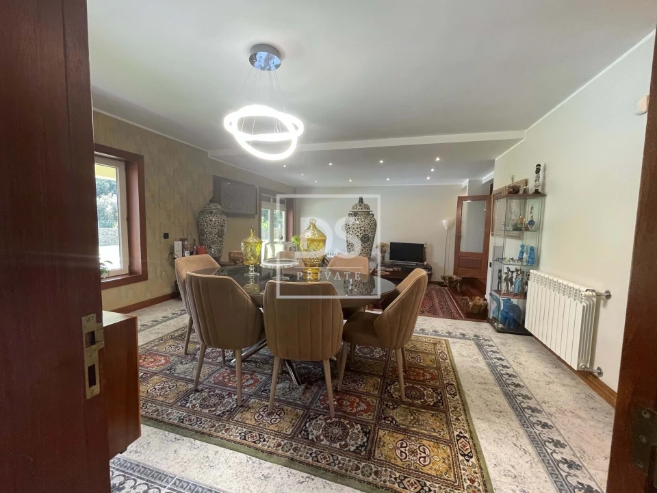 Moradia T4 para Venda em Modivas Foto 9