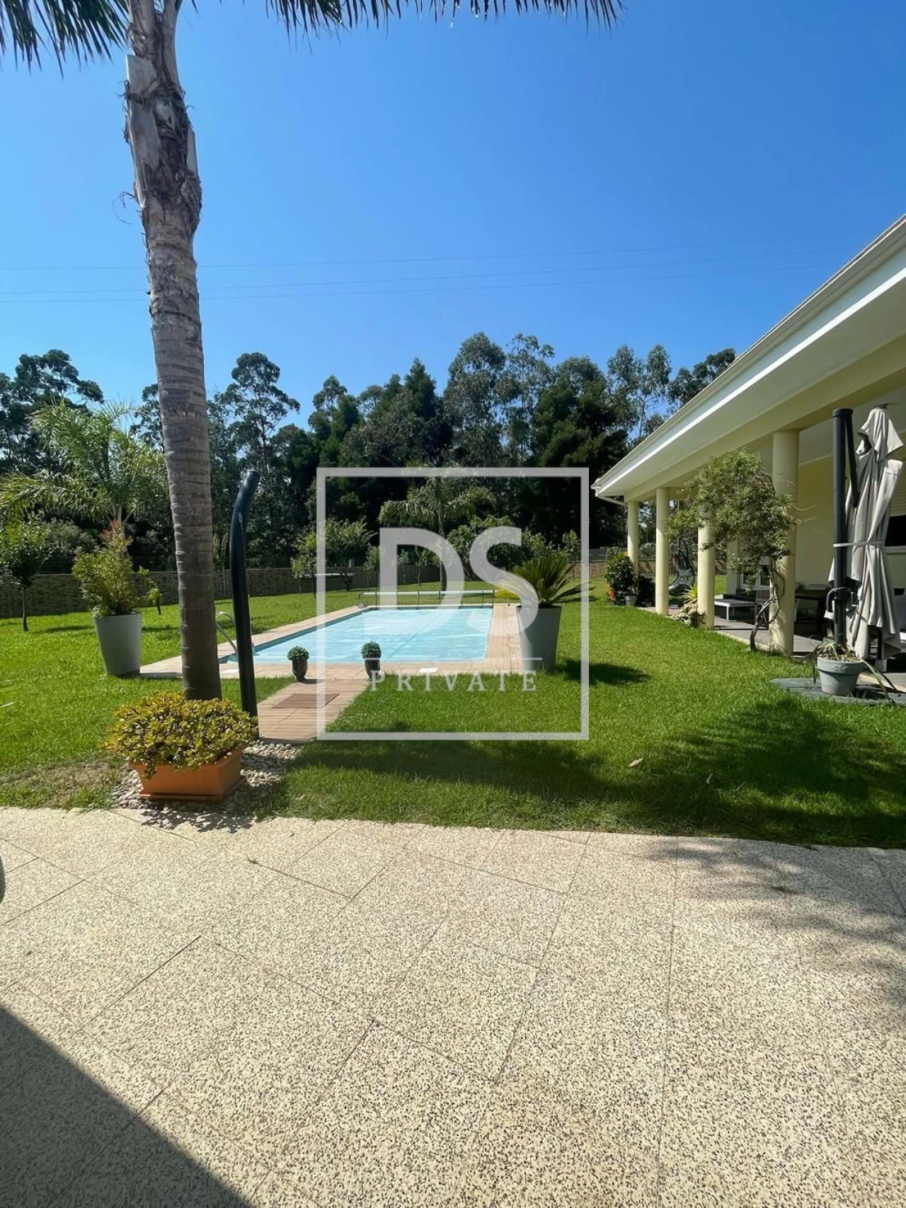 Moradia T4 para Venda em Modivas Foto 20