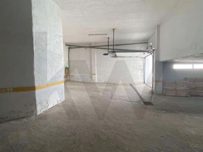 Apartamento T2 para Venda em Quarteira Foto 41