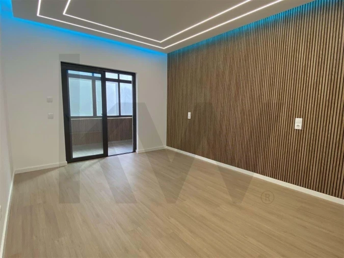 Apartamento T2 para Venda em Quarteira Foto 21