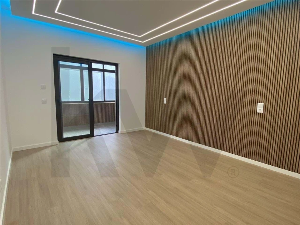 Apartamento T2 para Venda em Quarteira Foto 21
