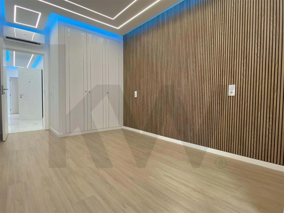 Apartamento T2 para Venda em Quarteira Foto 34