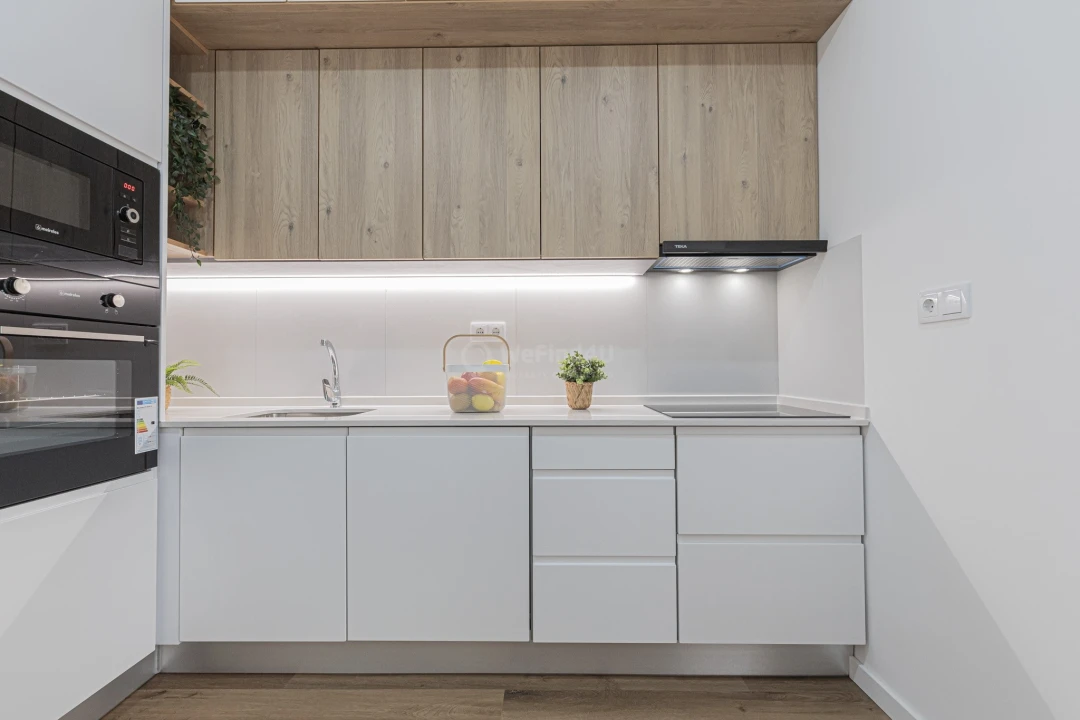 Apartamento T2 para Venda em Seixal Foto 37