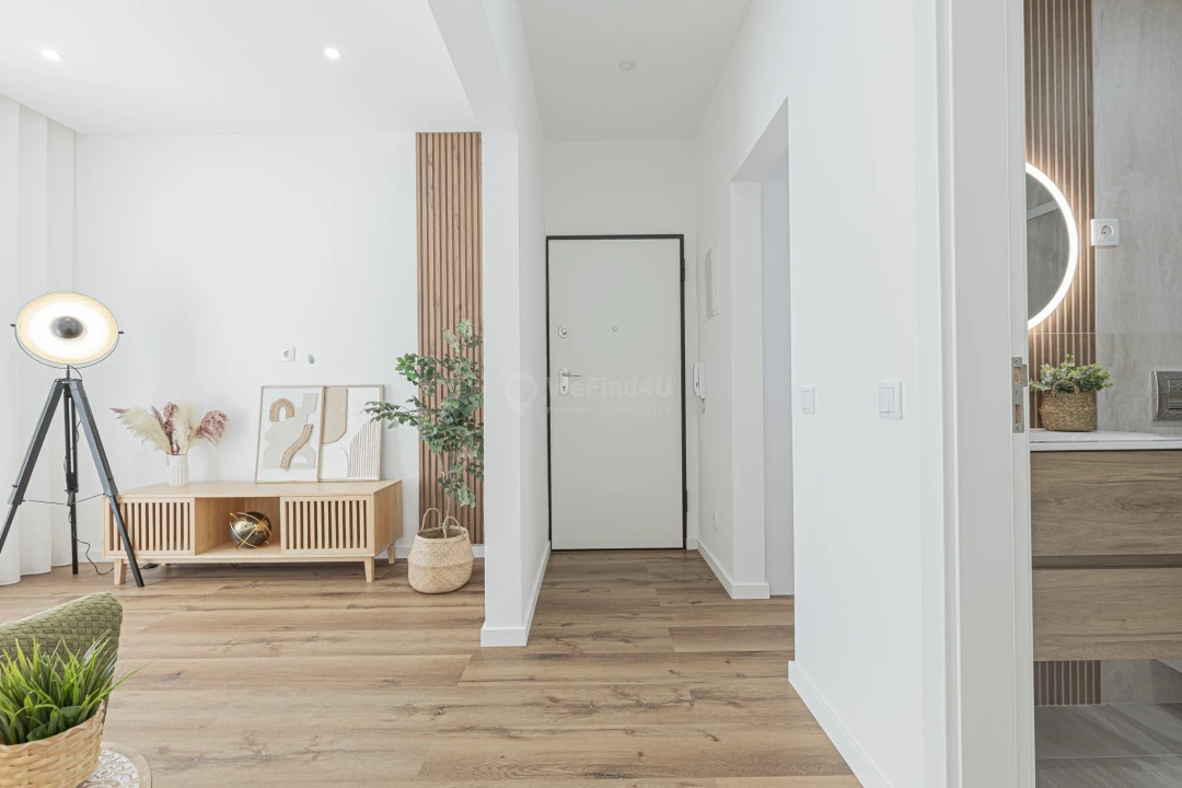 Apartamento T2 para Venda em Seixal Foto 1