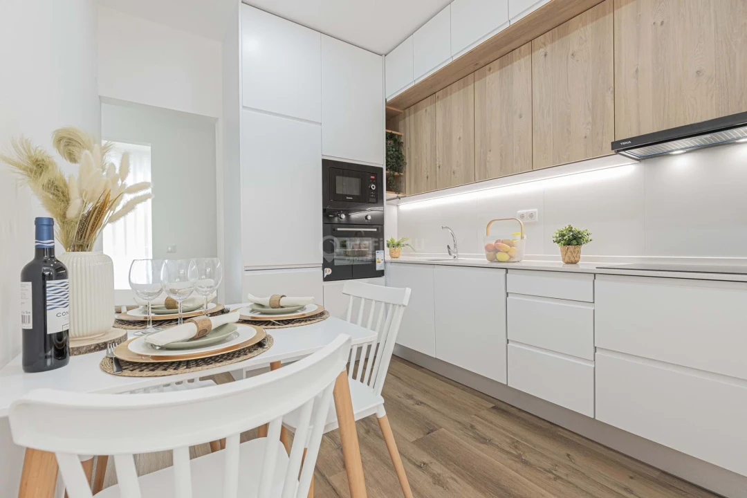 Apartamento T2 para Venda em Seixal Foto 39