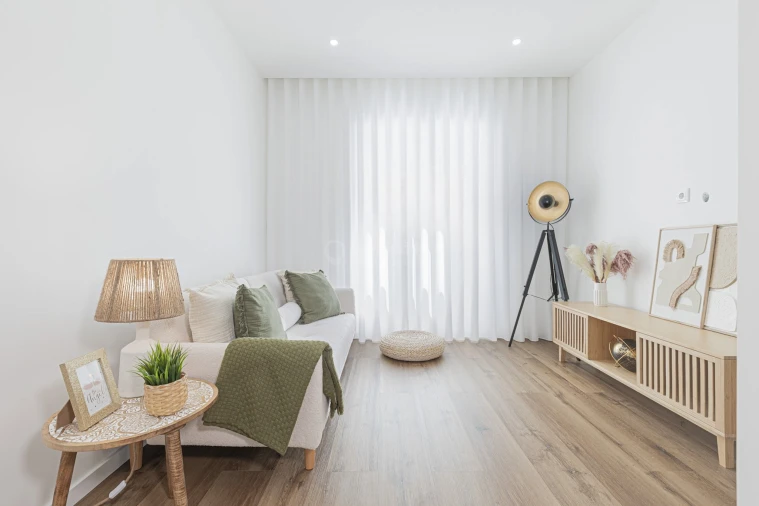 Apartamento T2 para Venda em Seixal Foto 7
