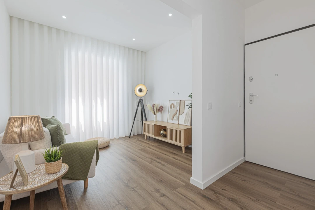 Apartamento T2 para Venda em Seixal Foto 6
