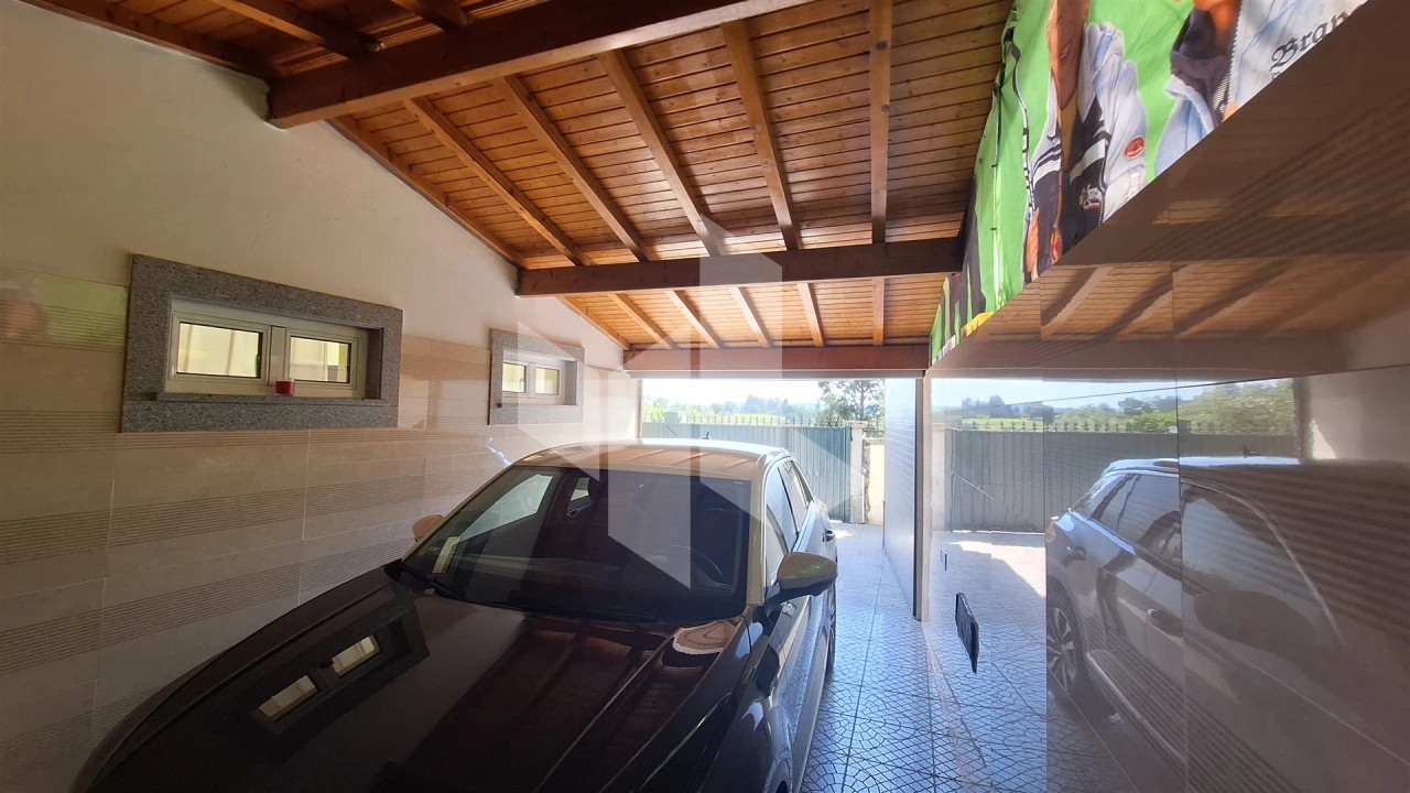 Moradia T3 para Venda em Lajeosa do Dão Foto 28