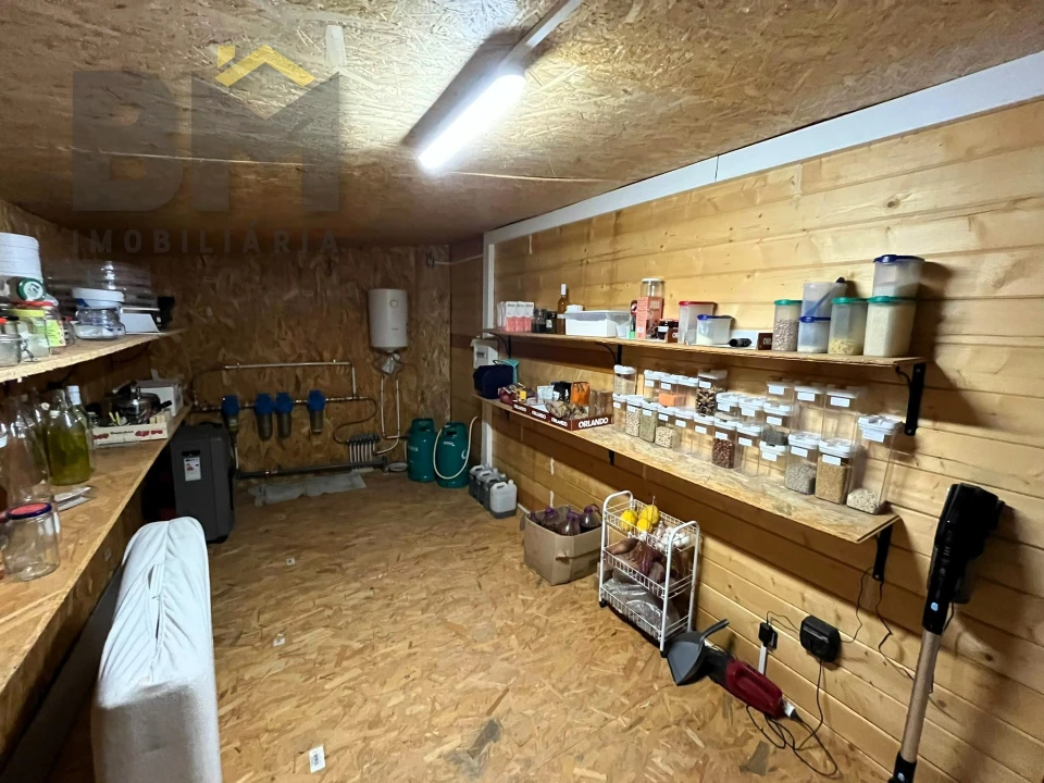 Quinta T0 para Venda em Almaceda Foto 7