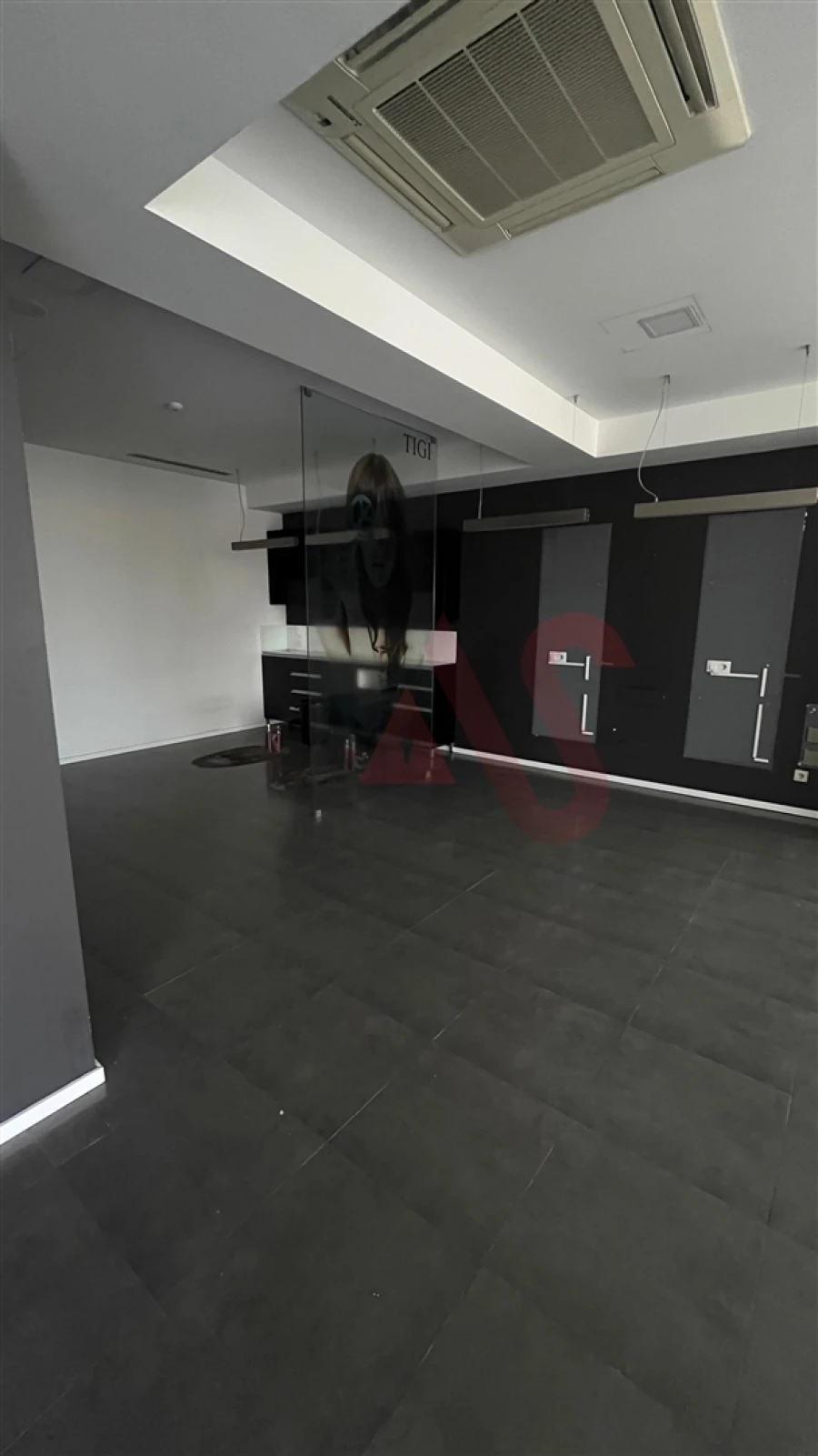 Loja para Arrendamento em São Vicente (Braga) Foto 8