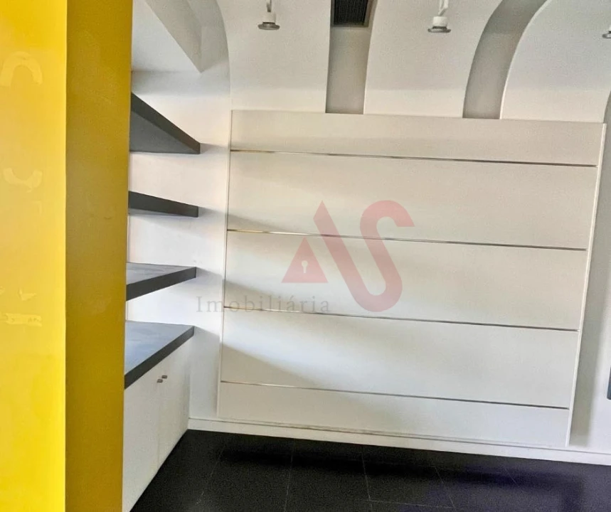 Loja para Arrendamento em São Vicente (Braga) Foto 5