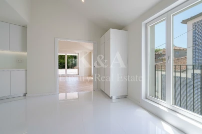 Apartamento T4 para Venda em Aldoar, Foz do Douro e Nevogilde