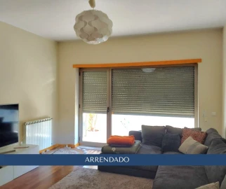 Apartamento T2 para Arrendamento em Canidelo