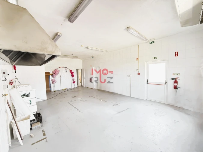 Armazém para Arrendamento em Abrigada e Cabanas de Torres Foto 10