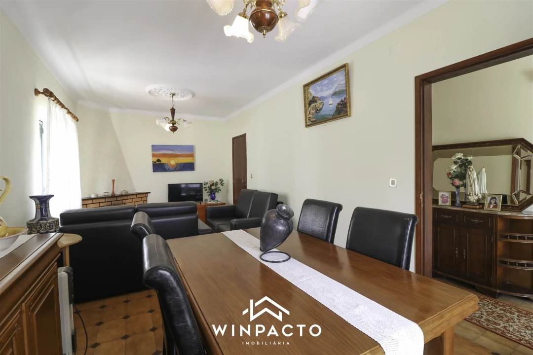 Moradia T2 para Venda em Vilar Seco Foto 23