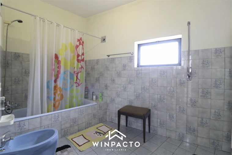 Moradia T2 para Venda em Vilar Seco Foto 9