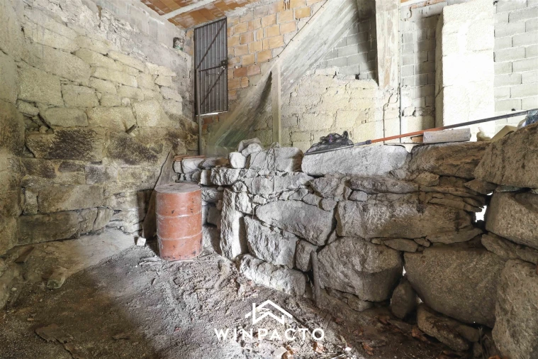 Moradia T2 para Venda em Vilar Seco Foto 38