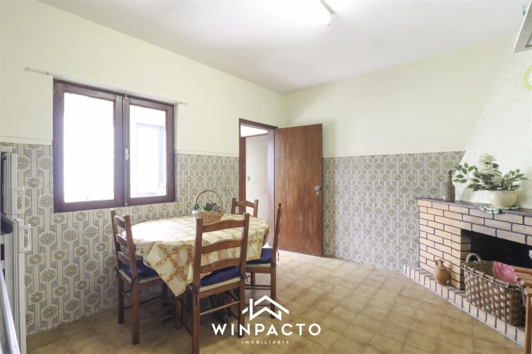 Moradia T2 para Venda em Vilar Seco Foto 6