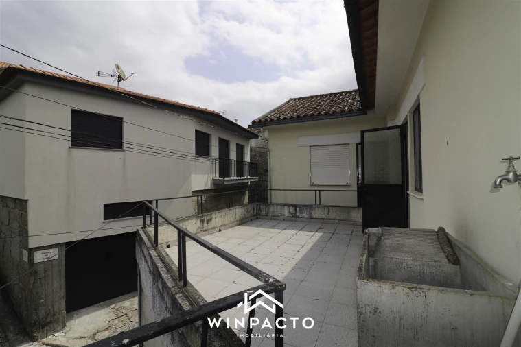 Moradia T2 para Venda em Vilar Seco Foto 33