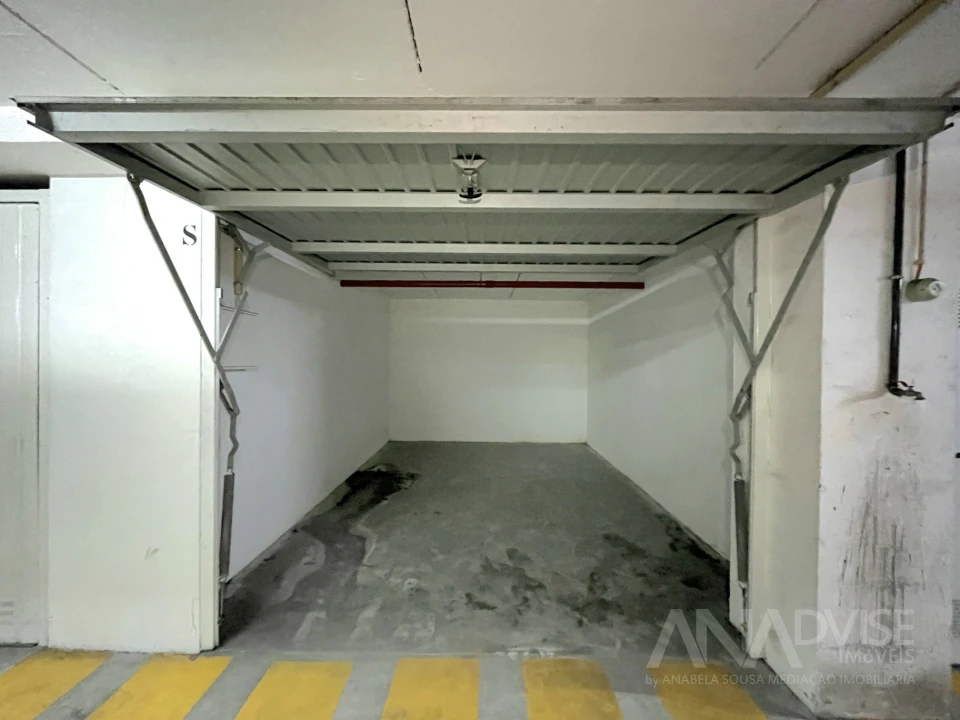 Garagem para Venda em Viseu Foto 2