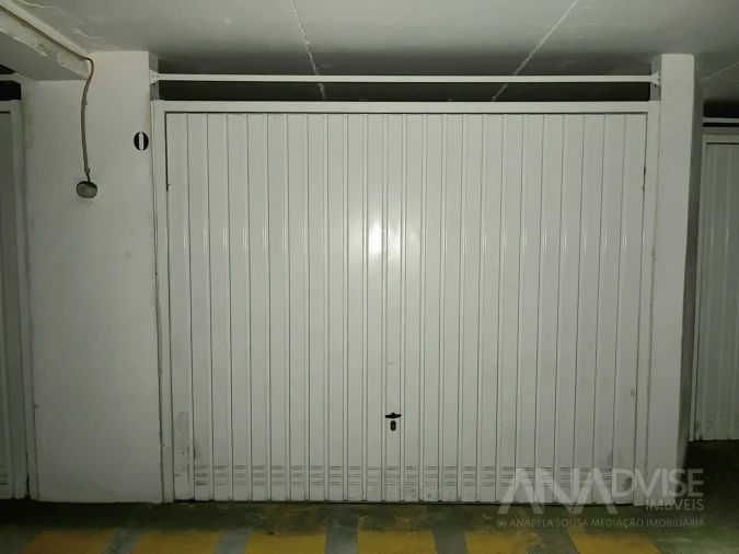 Garagem para Venda em Viseu Foto 2