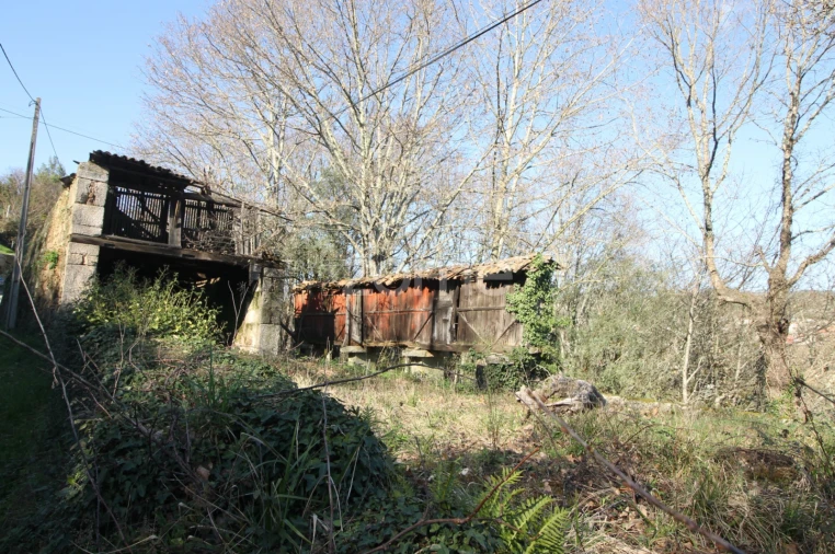 Moradia T2 para Venda em Refojos de Basto, Outeiro e Painzela Foto 1