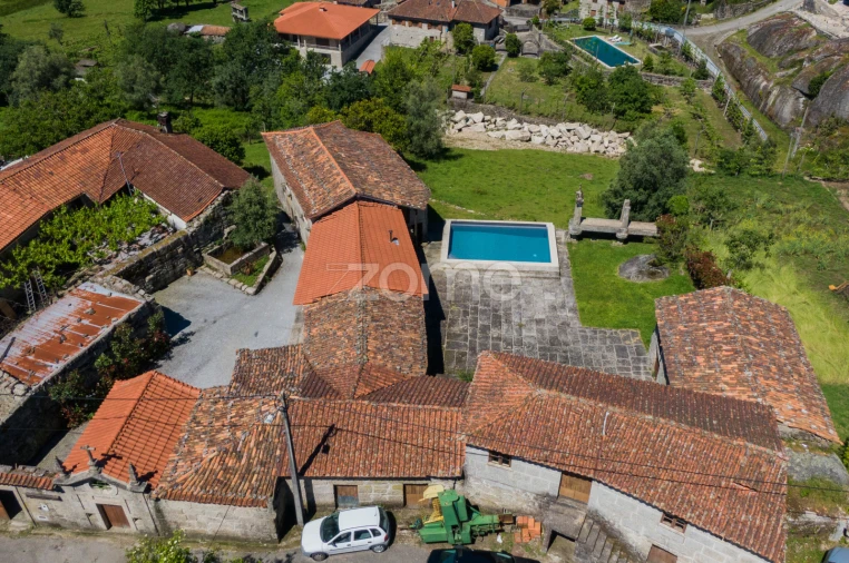 Moradia T4 para Venda em Anissó e Soutelo Foto 42