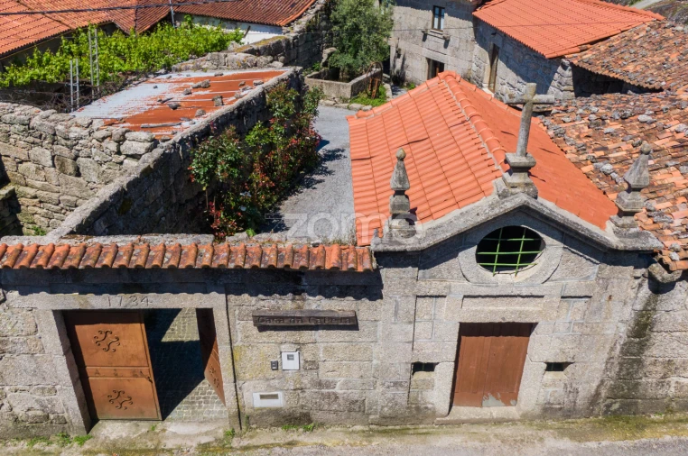 Moradia T4 para Venda em Anissó e Soutelo Foto 34