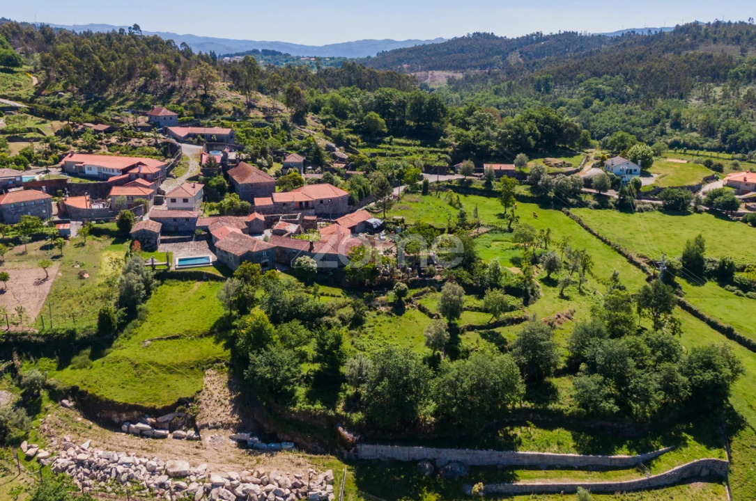 Moradia T4 para Venda em Anissó e Soutelo Foto 45