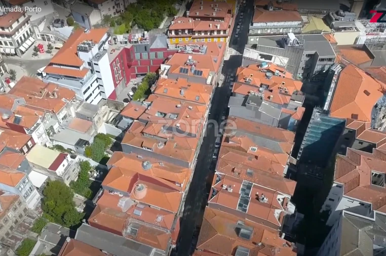 Apartamento T1 para Venda em Cedofeita, Santo Ildefonso, Sé, Miragaia, São Nicolau e Vitória Foto 3