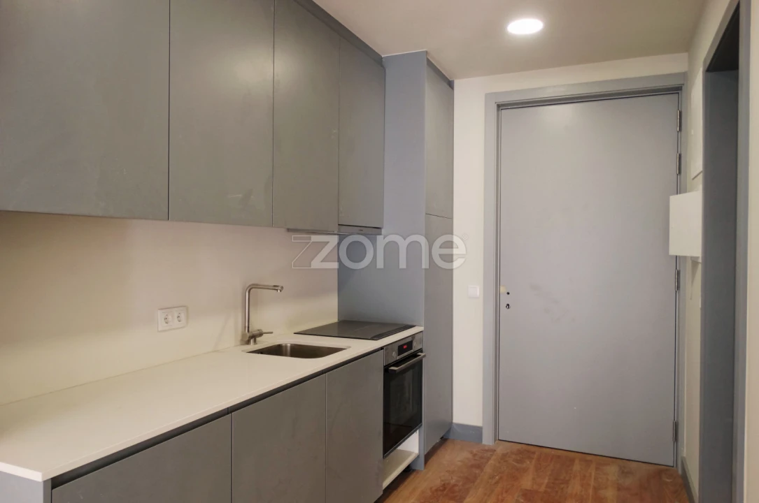 Apartamento T1 para Venda em Cedofeita, Santo Ildefonso, Sé, Miragaia, São Nicolau e Vitória Foto 23