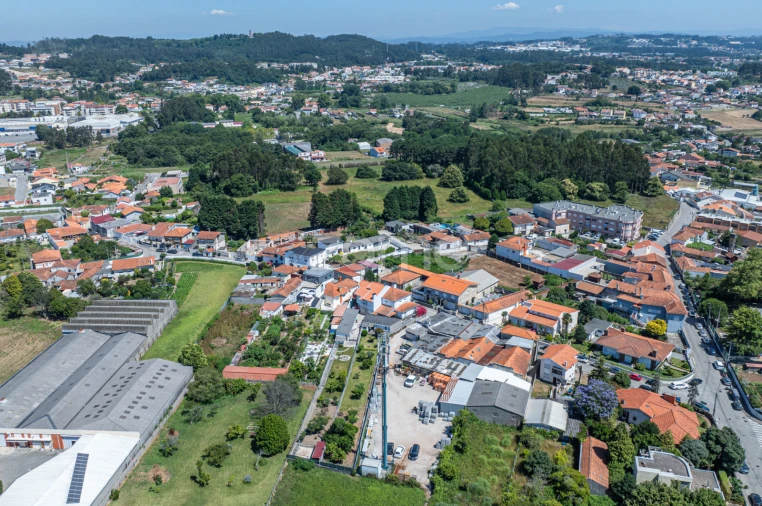 Terreno para Venda em Serzedo e Perosinho Foto 23