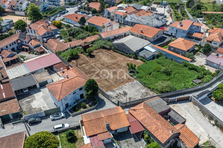 Terreno para Venda em Serzedo e Perosinho Foto 27