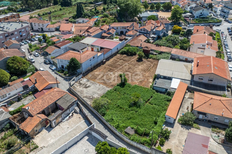 Terreno para Venda em Serzedo e Perosinho Foto 7